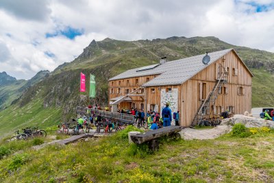 Neue Heilbronner Hütte